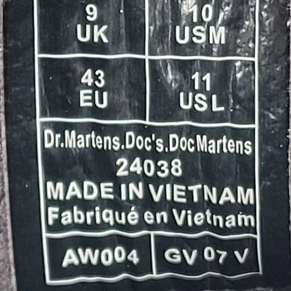 Dr. Martens 1460 Men's Wintergrip Leather Boots Cocoa 24038 US Size 10 NWB - Picture 12 of 12